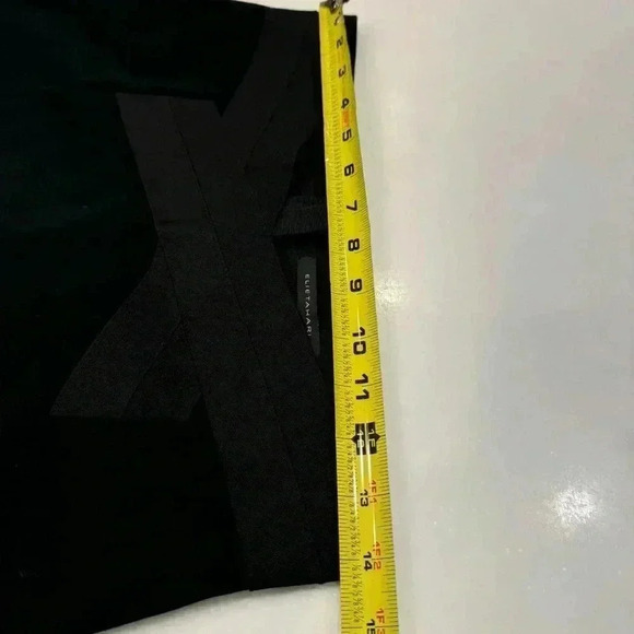 Elie Tahari black black skirt with a criss cross stretch waist zip up back sz 8 - Picture 7 of 11